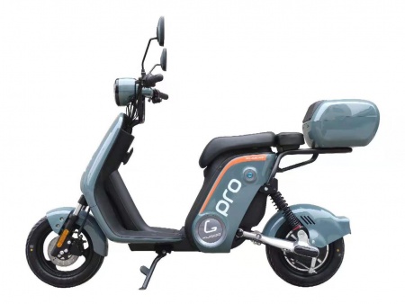 858139710_w640_h640_858139710